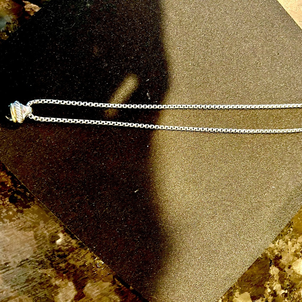 Yurman 16” 14K Gold/Sterling Silver Onyx Pendant Necklace on Silver roll Chain - Picture 2 of 5
